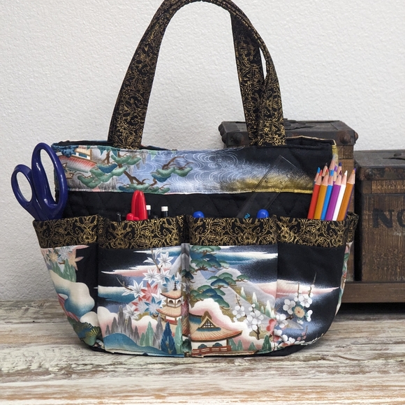 Hand Crafted Bingo/Tote Bag Asian Inspired Cotton Fabric - Picture 3 of 7